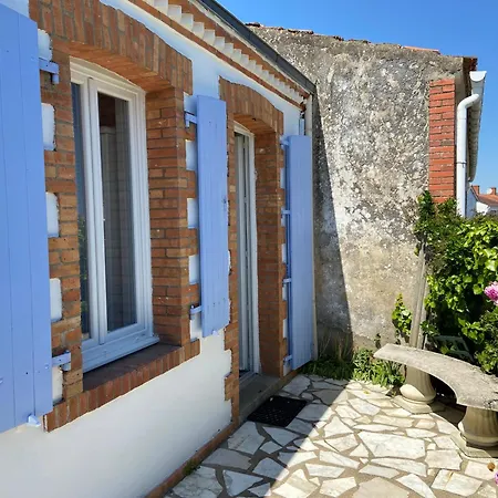 Ferienhaus La Petite Hilairoise